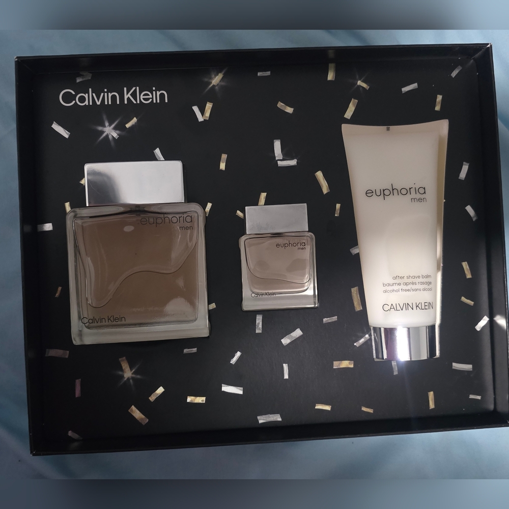 Calvin Klein Euphoria Men Perfume Set - Cream and Silver